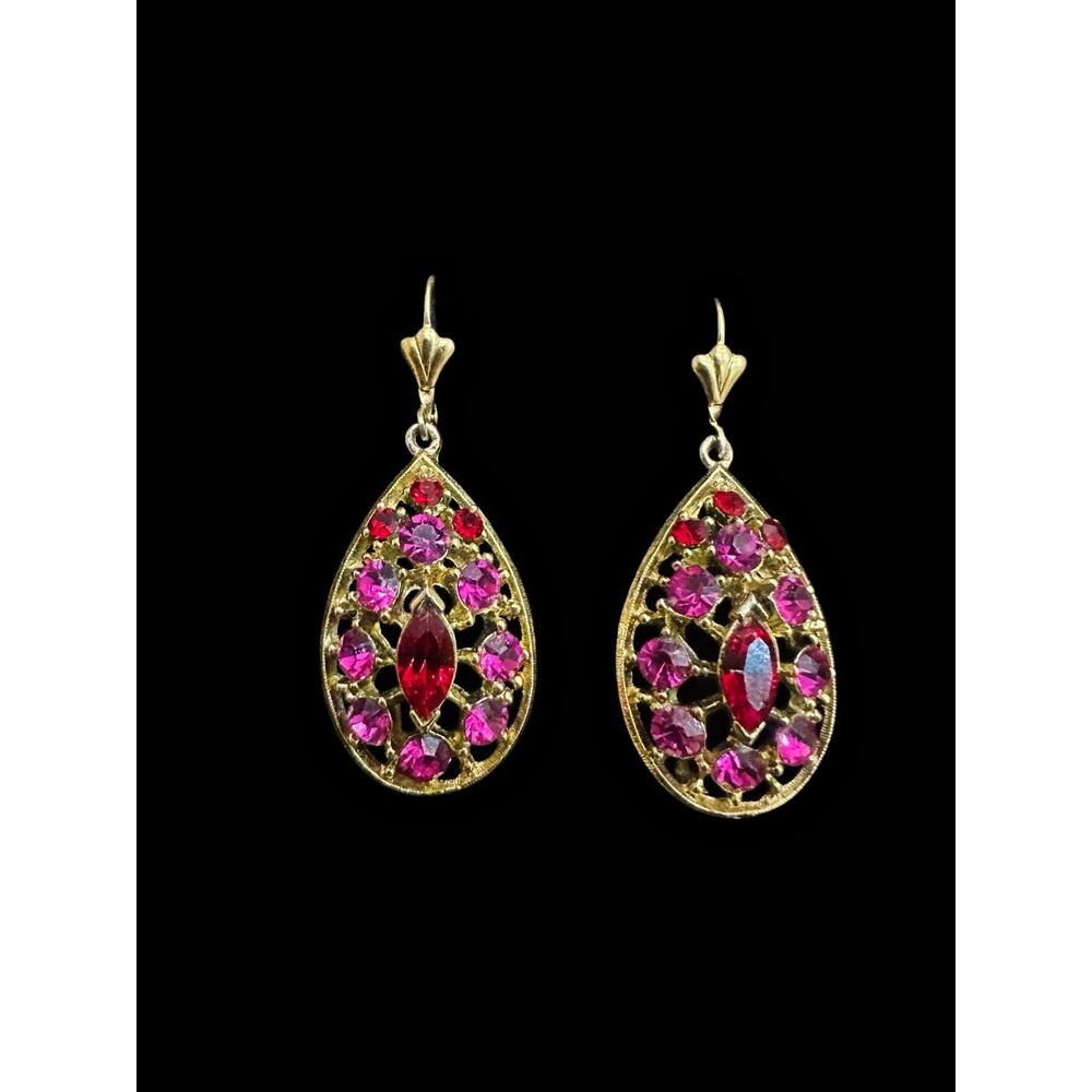 Vintage Pink Red Rhinestone Teardrop Dangle Earrings Gold Tone Jewelry